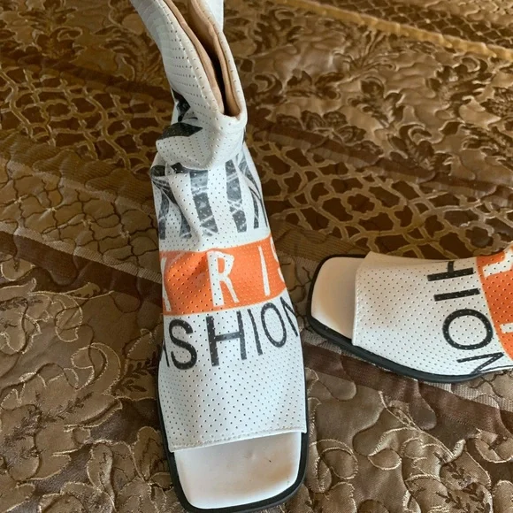 Ankle bootie peep toe sandals - Picture 2 of 4